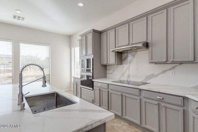 33849 N 43RD Street, Cave Creek, AZ 85331