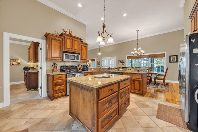 717 Rushing Water Trail, Rising Fawn, GA 30738