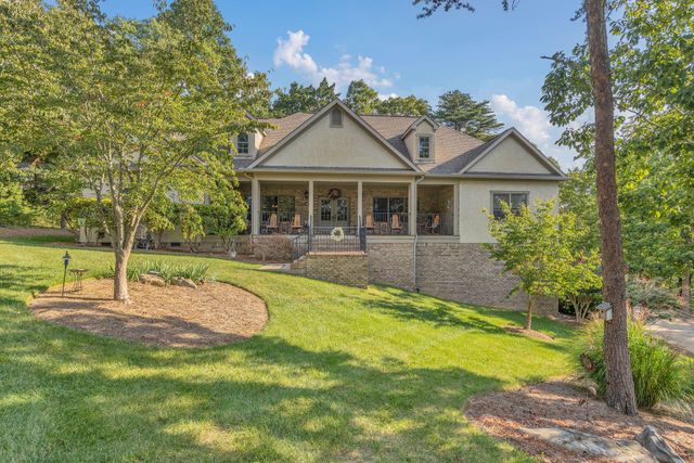 717 Rushing Water Trail, Rising Fawn, GA 30738