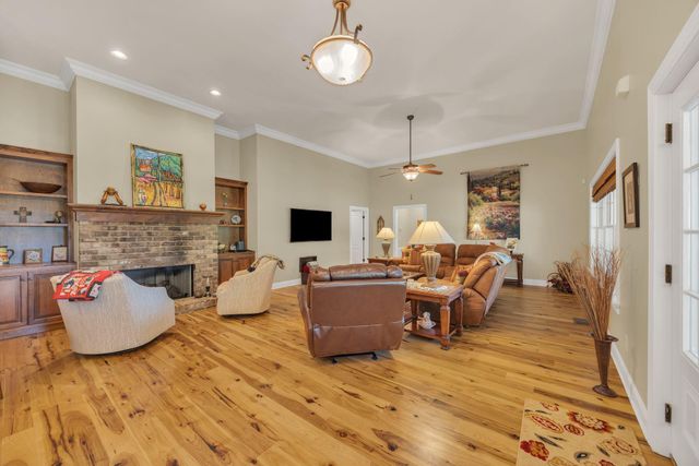 717 Rushing Water Trail, Rising Fawn, GA 30738