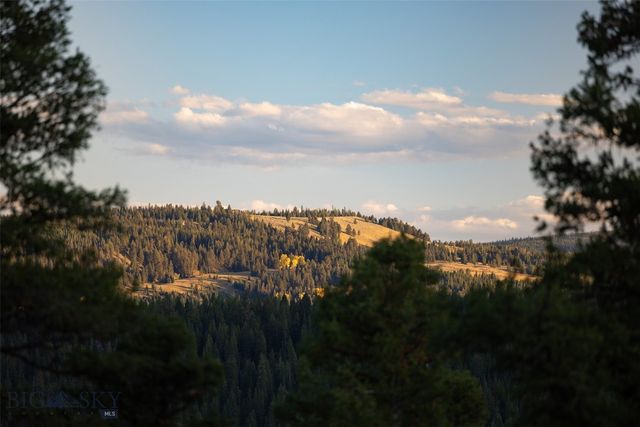 525 Fourpoint Road, Big Sky, MT 59716