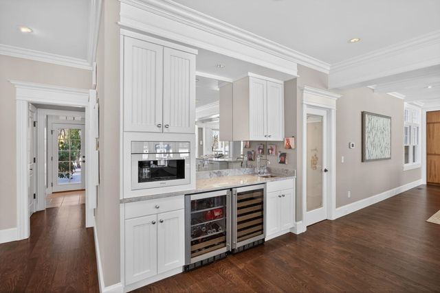 197 Woodland Way, North Chatham, MA 02650