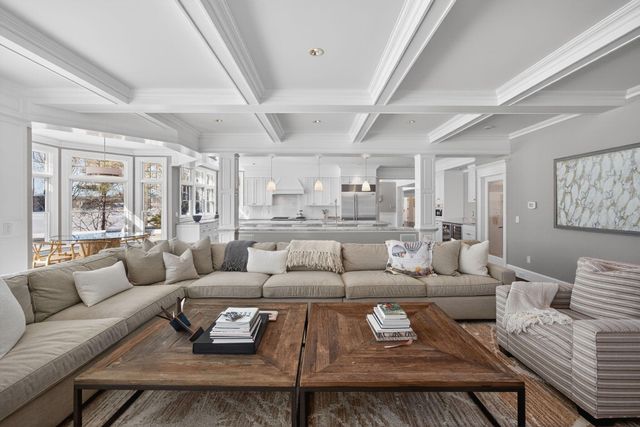 197 Woodland Way, North Chatham, MA 02650