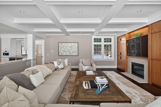 197 Woodland Way, North Chatham, MA 02650