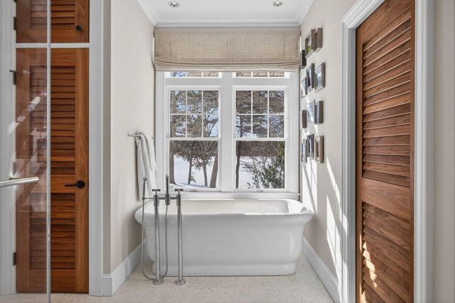 197 Woodland Way, North Chatham, MA 02650