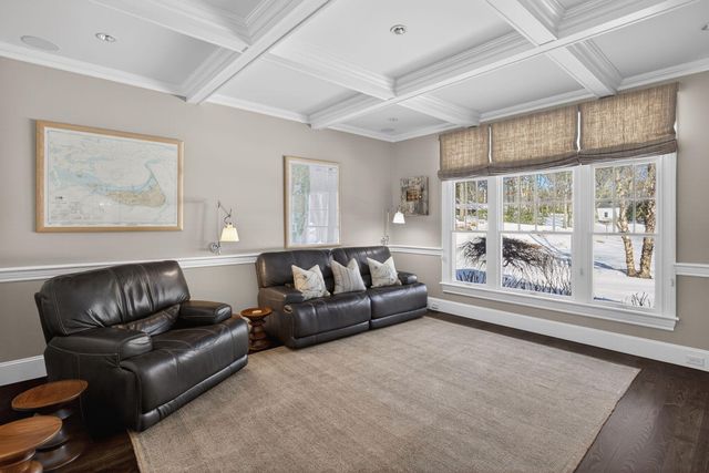 197 Woodland Way, North Chatham, MA 02650