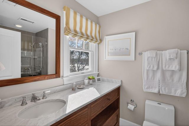 197 Woodland Way, North Chatham, MA 02650