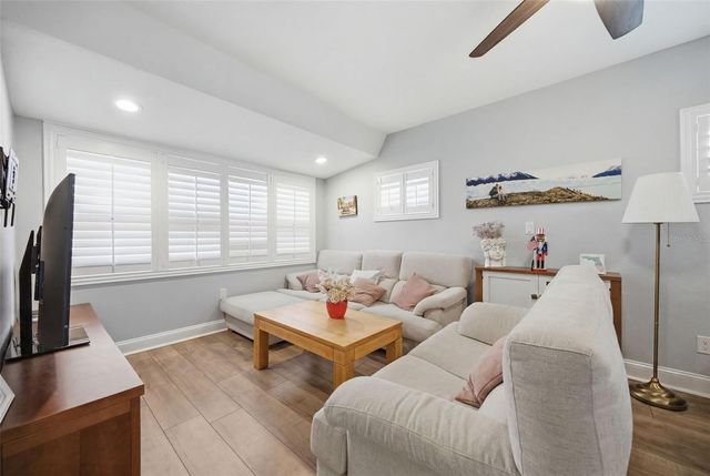 4101 W NEPTUNE STREET, Tampa, FL 33629