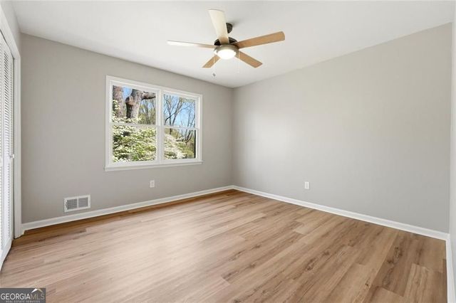 4304 Lindsey Way NE, Roswell, GA 30075