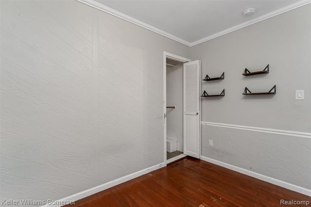 8909 Shannon Drive, Sterling Heights, MI 48314