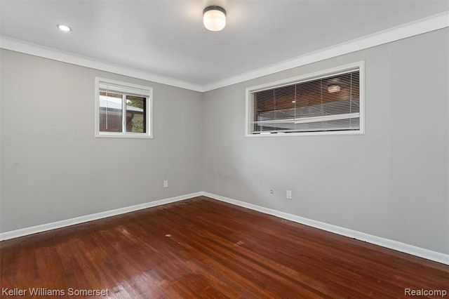 8909 Shannon Drive, Sterling Heights, MI 48314