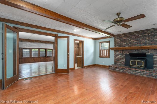 8909 Shannon Drive, Sterling Heights, MI 48314
