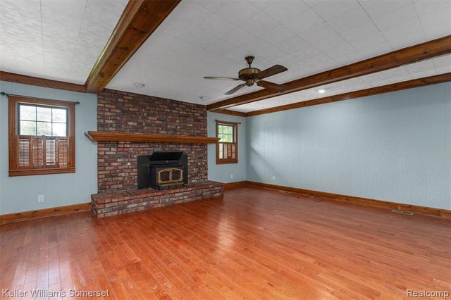 8909 Shannon Drive, Sterling Heights, MI 48314