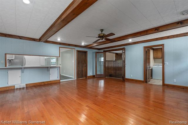 8909 Shannon Drive, Sterling Heights, MI 48314