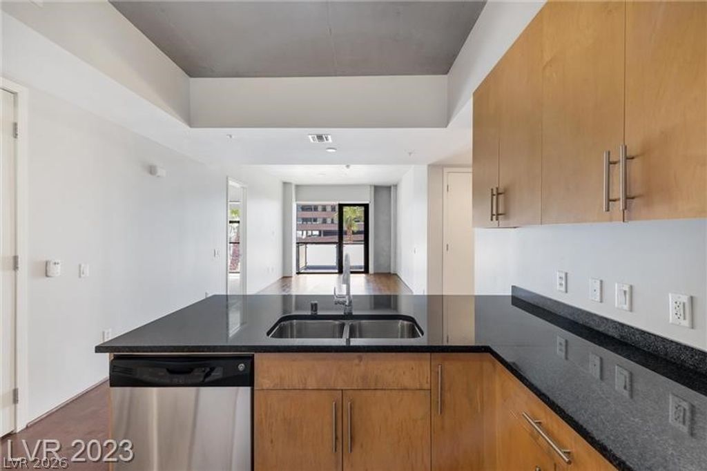 353 East Bonneville Avenue 375, Las Vegas, NV 89101 — photo 5