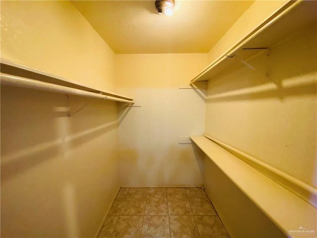 2004 Pelican Avenue, Mcallen, TX 78504