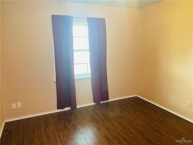 2004 Pelican Avenue, Mcallen, TX 78504