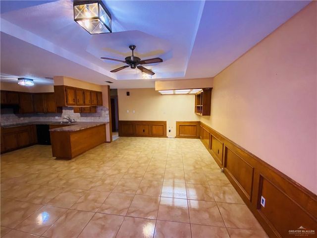 2004 Pelican Avenue, Mcallen, TX 78504