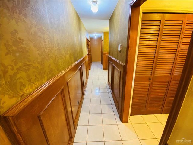 2004 Pelican Avenue, Mcallen, TX 78504