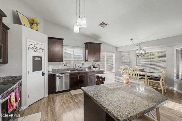 514 S 104TH Street, Mesa, AZ 85208