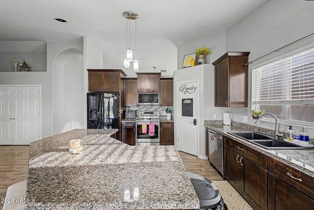 514 S 104TH Street, Mesa, AZ 85208