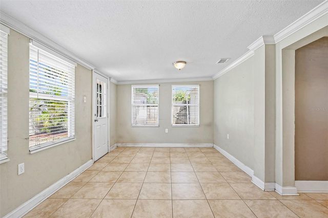 375 64TH STREET S, St Petersburg, FL 33707