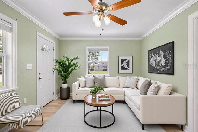 375 64TH STREET S, St Petersburg, FL 33707