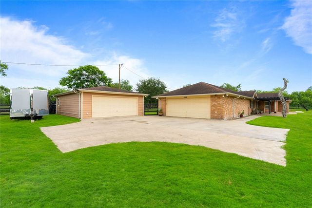 4662 County Road 2221, Odem, TX 78370