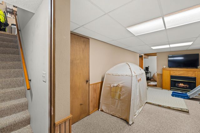 714 Garden Road, Ames, IA 50010