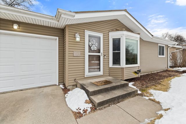 714 Garden Road, Ames, IA 50010