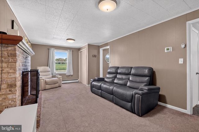 4840 DARLINGTON, York, PA 17408