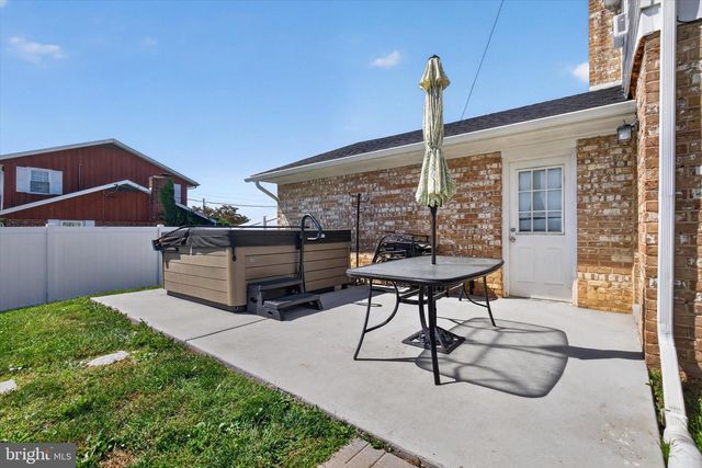 4840 DARLINGTON, York, PA 17408