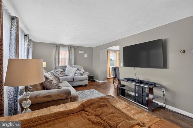 4840 DARLINGTON, York, PA 17408