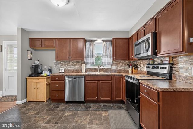 4840 DARLINGTON, York, PA 17408