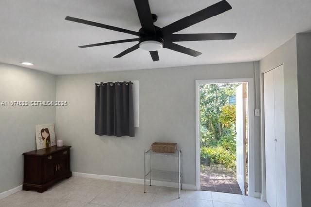 31 SE 7th St, Dania Beach, FL 33004