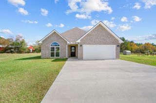 142 Billie Carter, Deridder, LA 70634