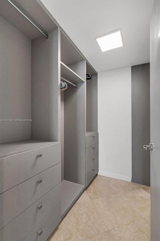 1500 Ocean Dr PH-05, Miami Beach, FL 33139