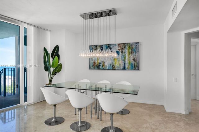 1500 Ocean Dr PH-05, Miami Beach, FL 33139