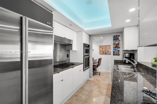 1500 Ocean Dr PH-05, Miami Beach, FL 33139