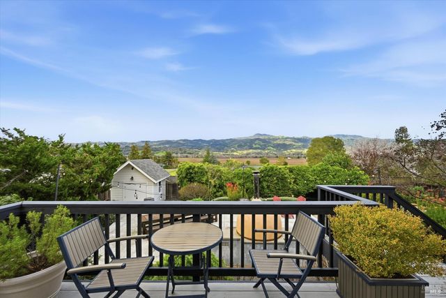 21402 Geyserville Ave, Geyserville, CA 95441