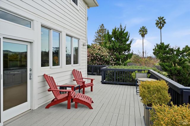 21402 Geyserville Ave, Geyserville, CA 95441