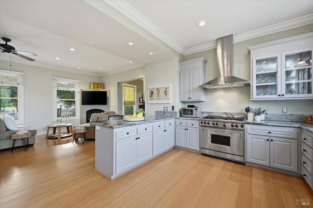 21402 Geyserville Ave, Geyserville, CA 95441