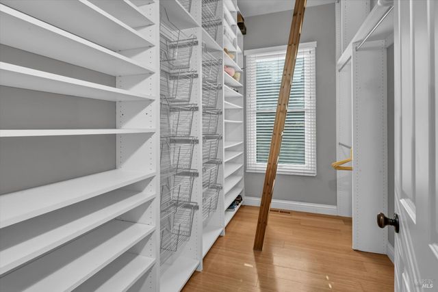 21402 Geyserville Ave, Geyserville, CA 95441