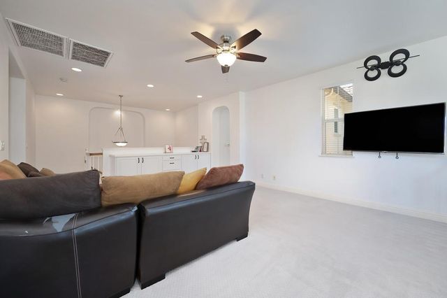 9350 Eagle Springs Pl, Roseville, CA 95747