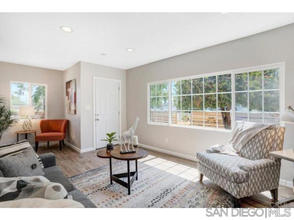2547 A Ave, National City, CA 91950 — photo 2