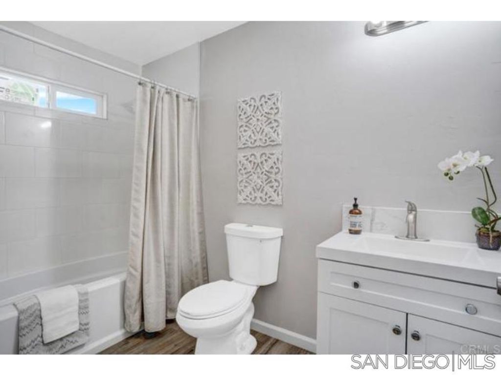 2547 A Ave, National City, CA 91950 — photo 4