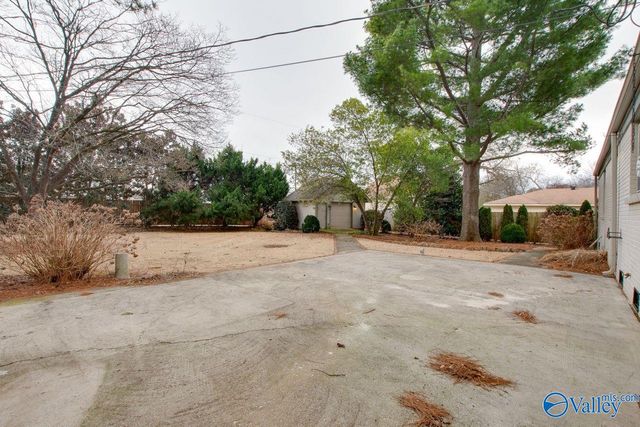 6521 Chadwell Road, Huntsville, AL 35802