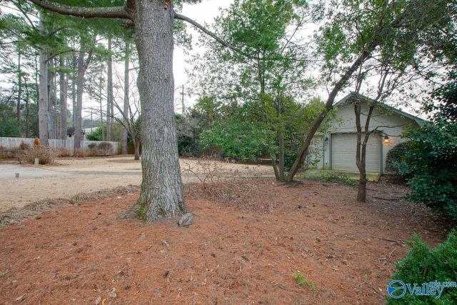 6521 Chadwell Road, Huntsville, AL 35802