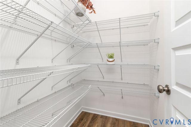 1800 Timberline Dr, Farmville, VA 23901