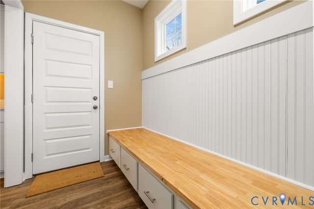 1800 Timberline Dr, Farmville, VA 23901